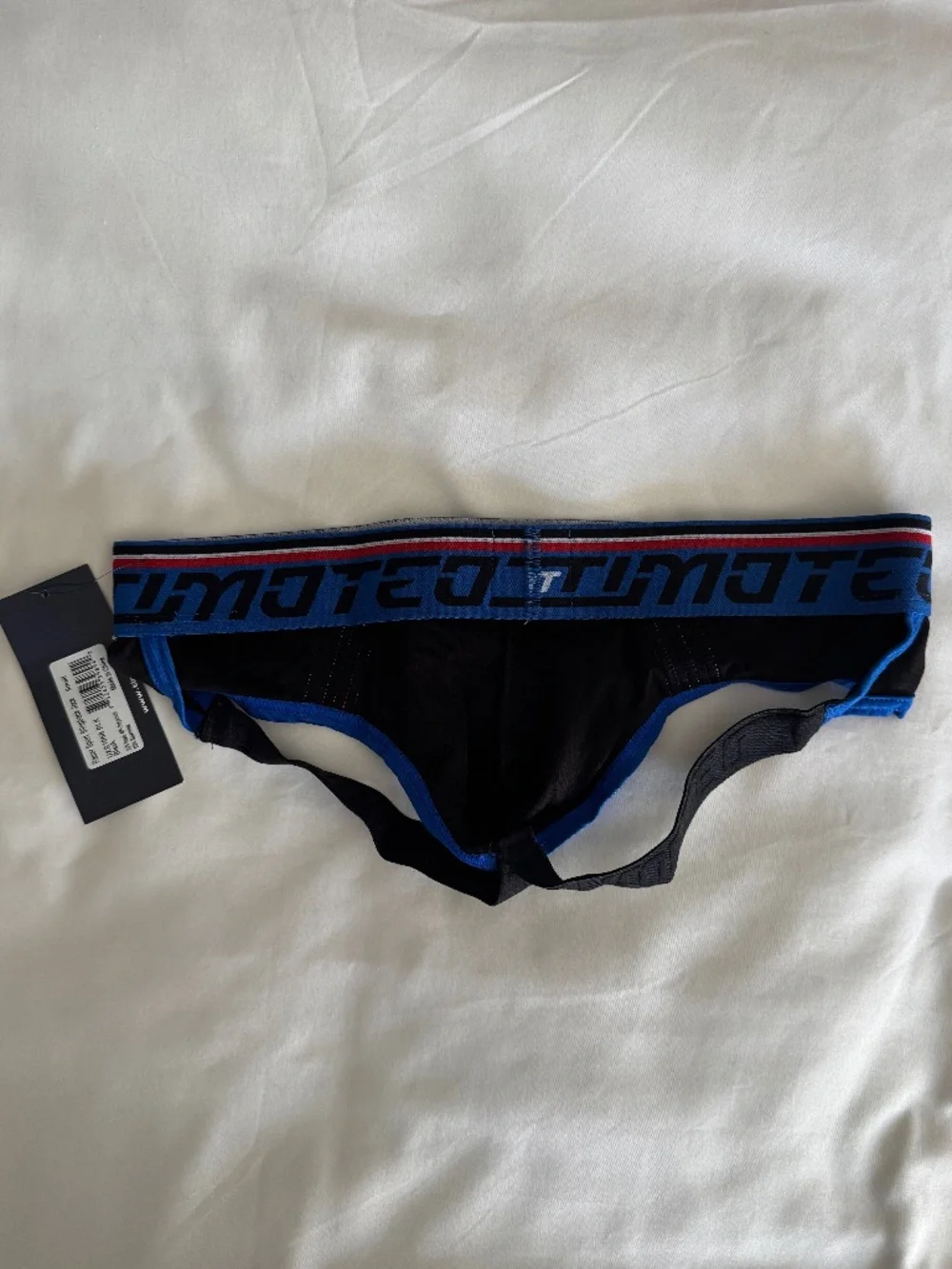 Timoteo Collection sleek minimal